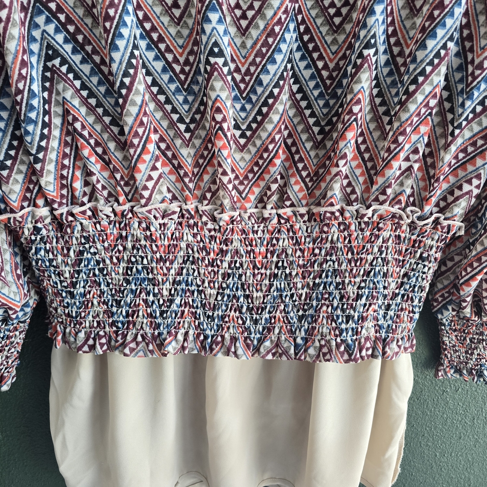 MELANIE LYNE NWT Zigzag High Neck Blouse Sz 8 - Picture 13 of 13